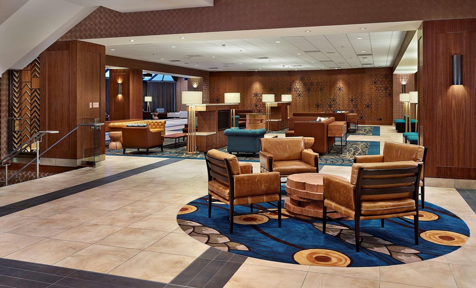 Doubletree By Hilton Hotel & Conference Centre Regina Extérieur photo