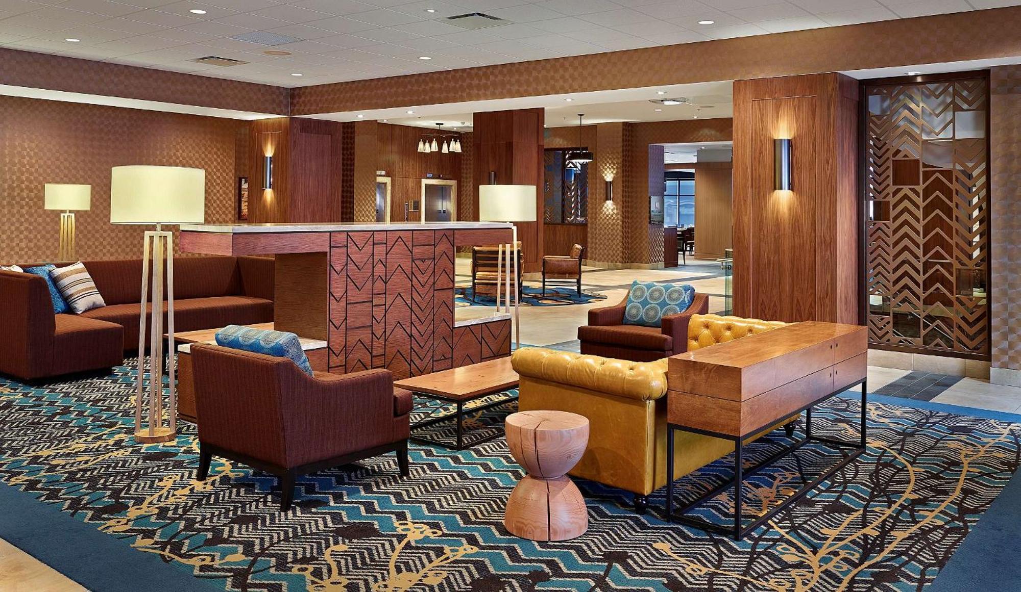 Doubletree By Hilton Hotel & Conference Centre Regina Extérieur photo